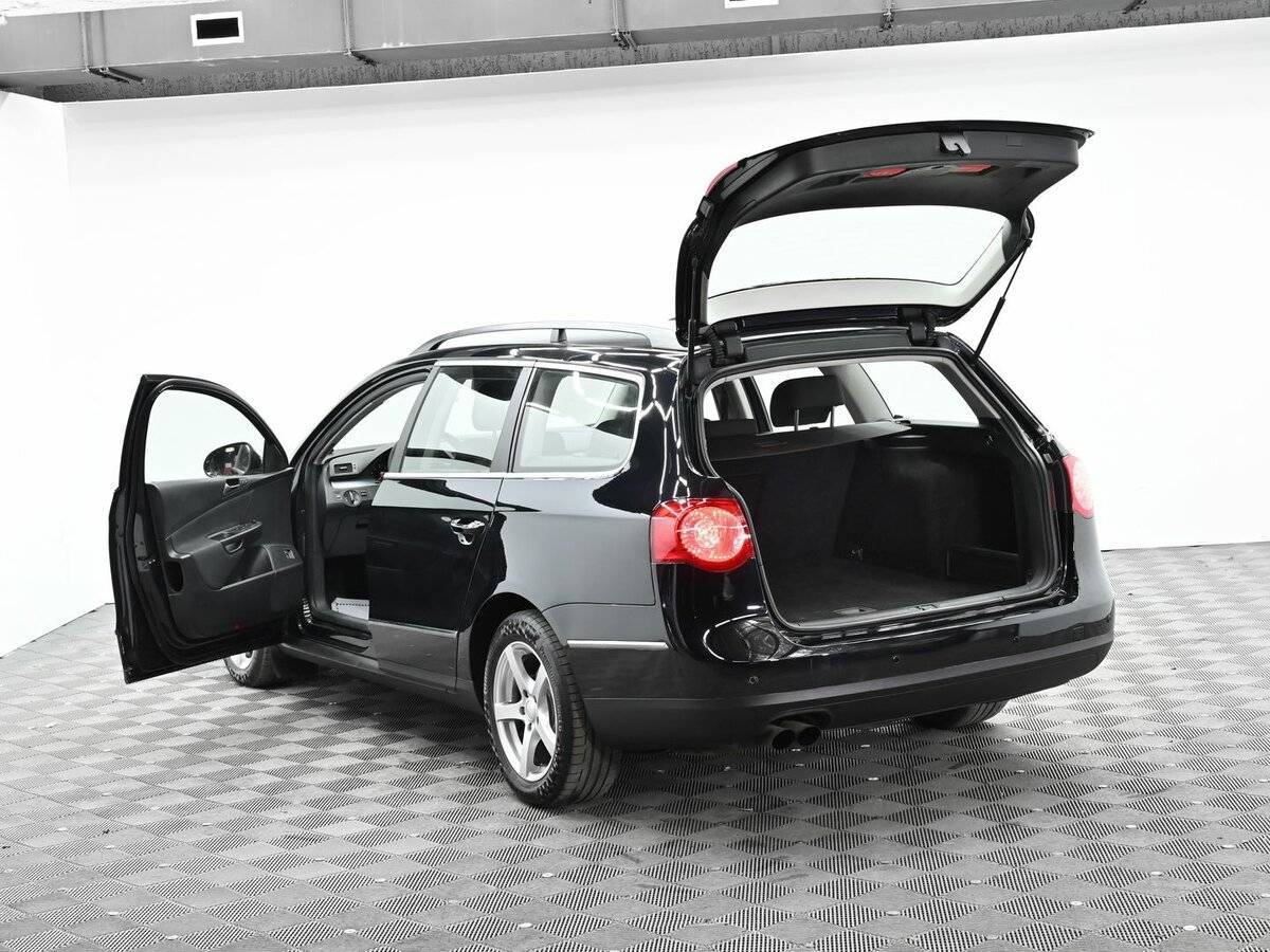 Купить Volkswagen Passat с пробегом. Фото: #4