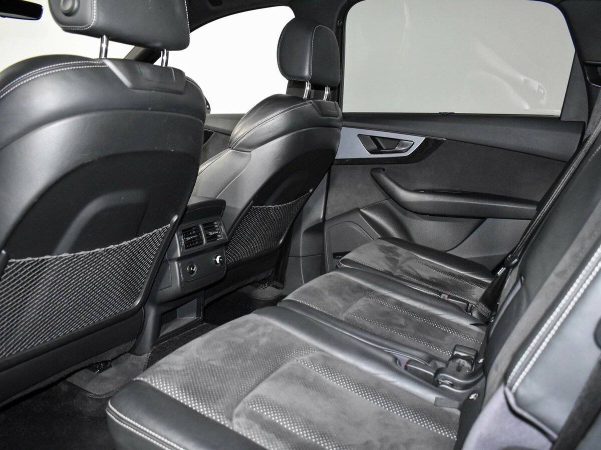 Купить Audi Q7 с пробегом. Фото: #13