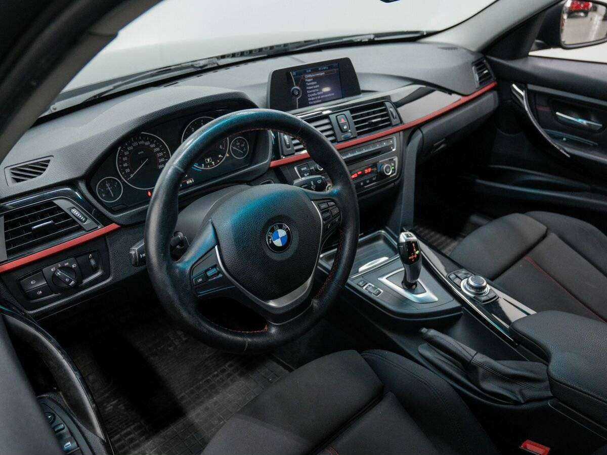 Купить BMW 3 серии с пробегом. Фото: #9
