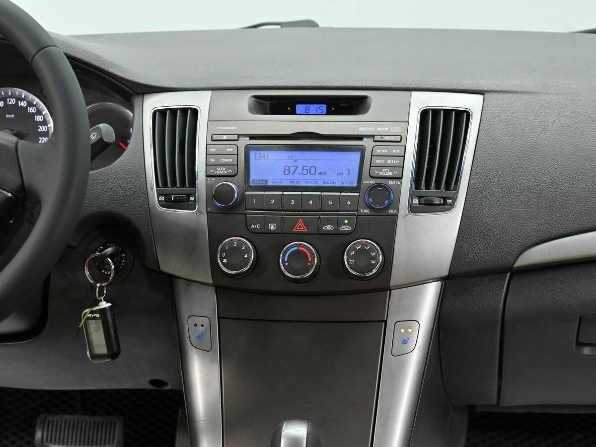 Купить Hyundai Sonata с пробегом. Фото: #8