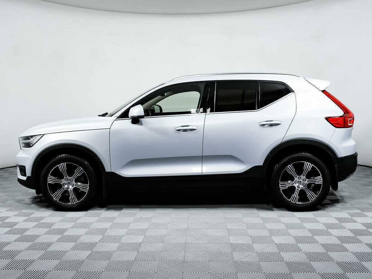 Купить Volvo XC40 с пробегом. Фото: #7