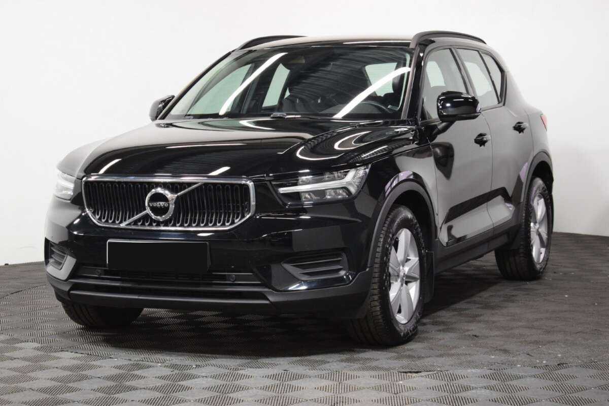Купить Volvo XC40 с пробегом. Фото: #0