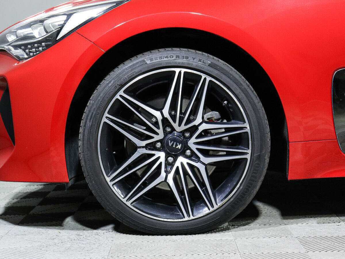 Купить Kia Stinger с пробегом. Фото: #12