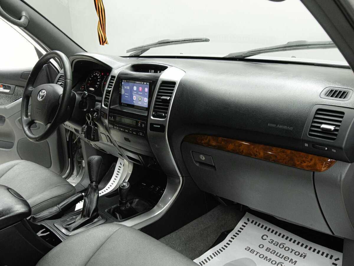 Купить Toyota Land Cruiser Prado с пробегом. Фото: #14