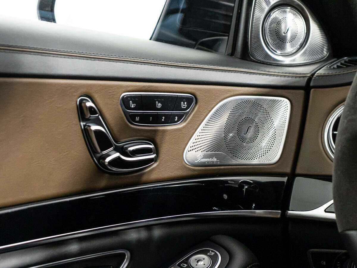 Купить Mercedes-Benz S-Класс AMG с пробегом. Фото: #24