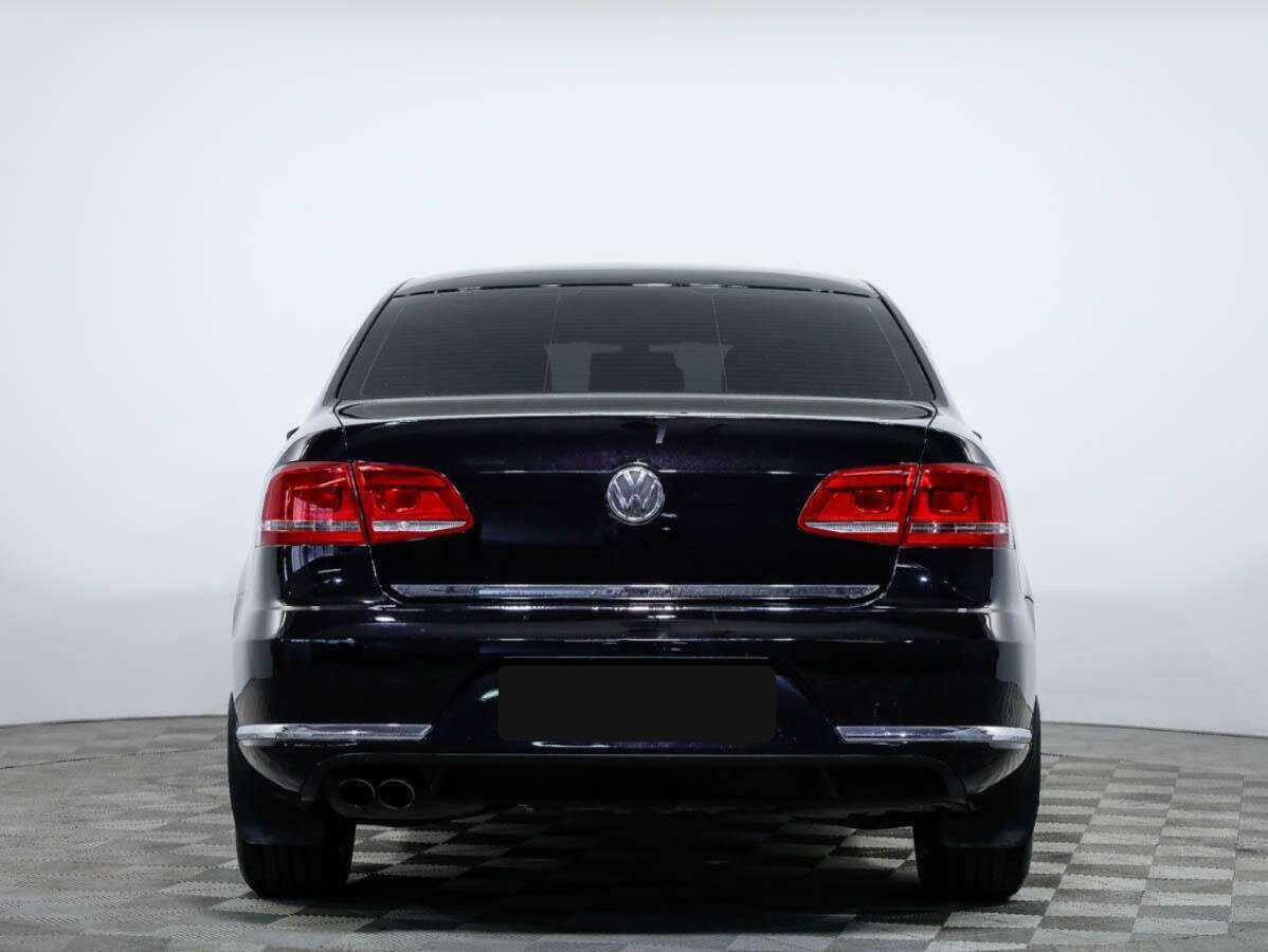 Купить Volkswagen Passat с пробегом. Фото: #4