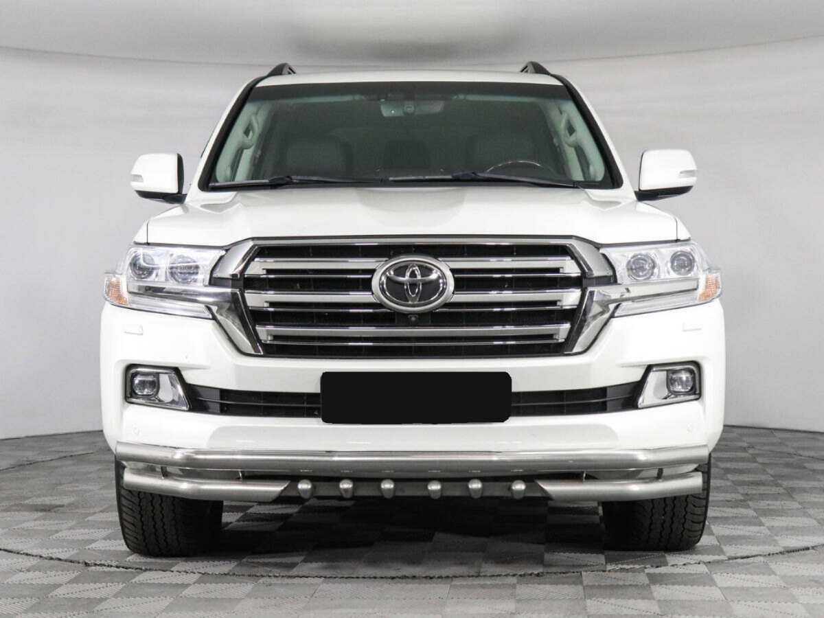 Купить Toyota Land Cruiser с пробегом. Фото: #1