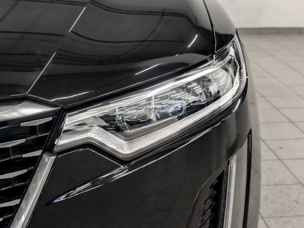 Купить Cadillac XT6 с пробегом. Фото: #16