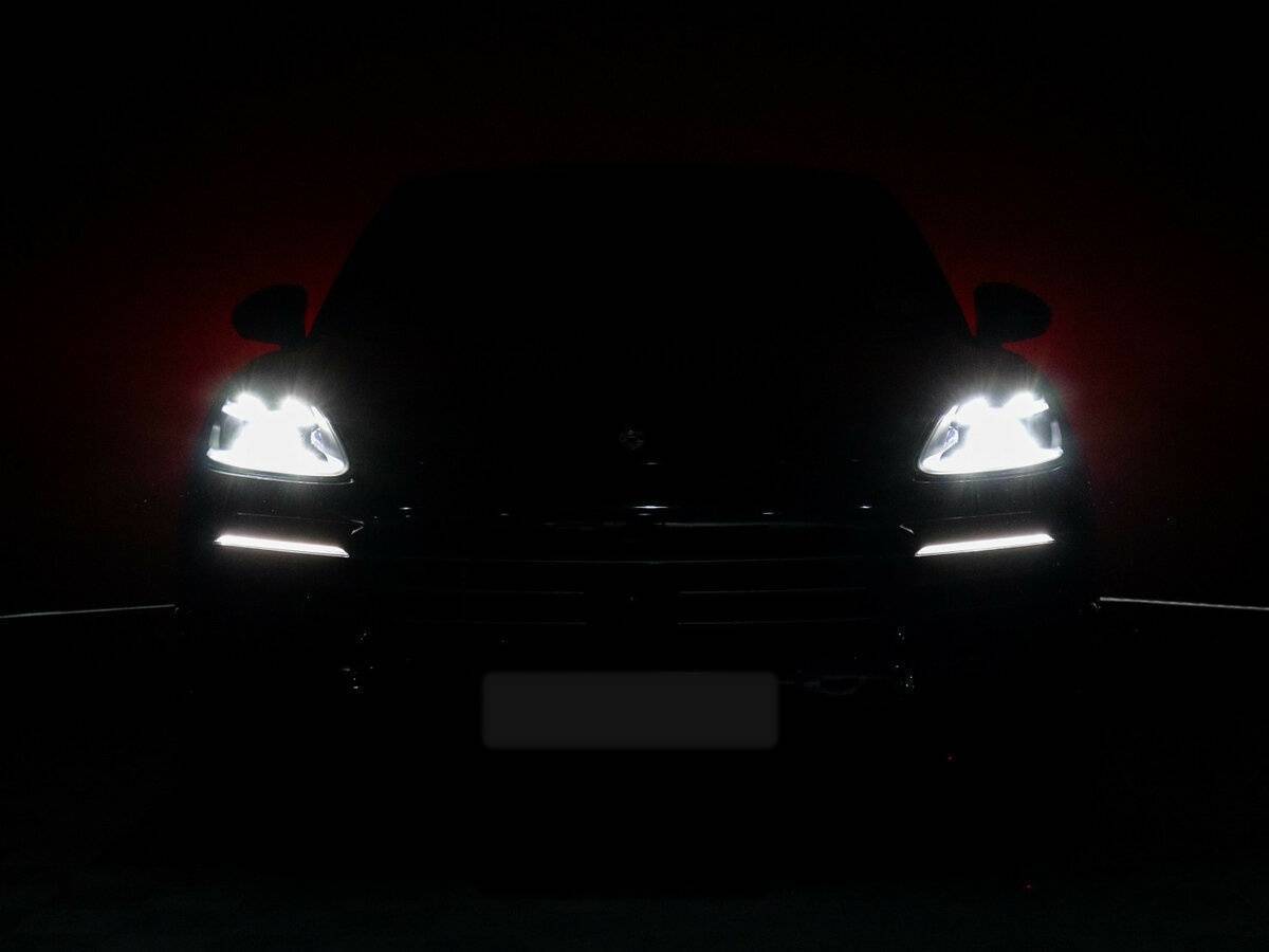 Купить Porsche Cayenne с пробегом. Фото: #25