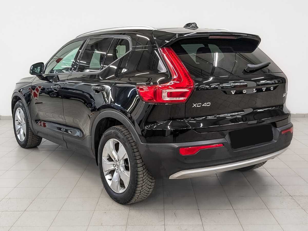Купить Volvo XC40 с пробегом. Фото: #6