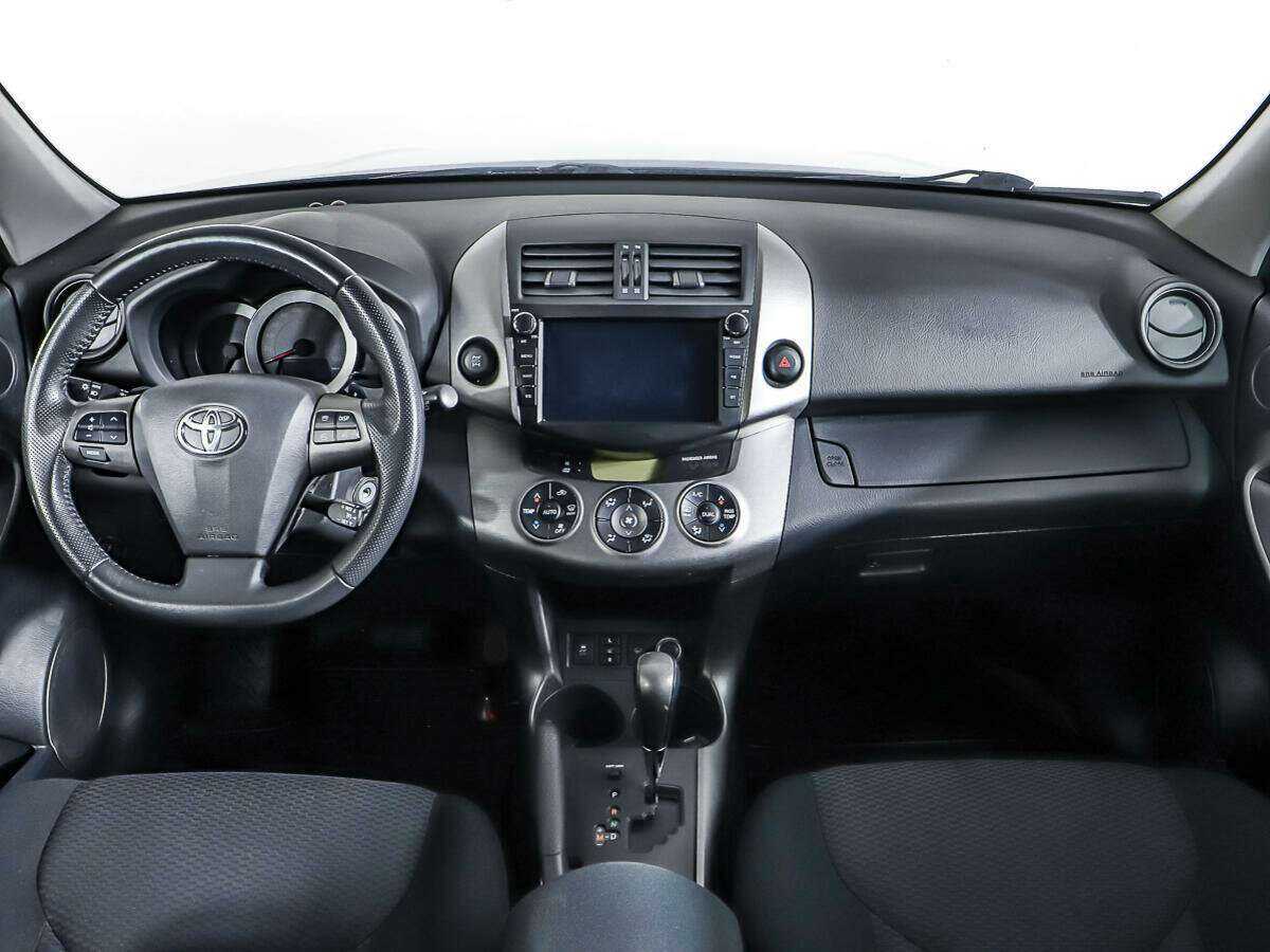 Купить Toyota RAV4 с пробегом. Фото: #9