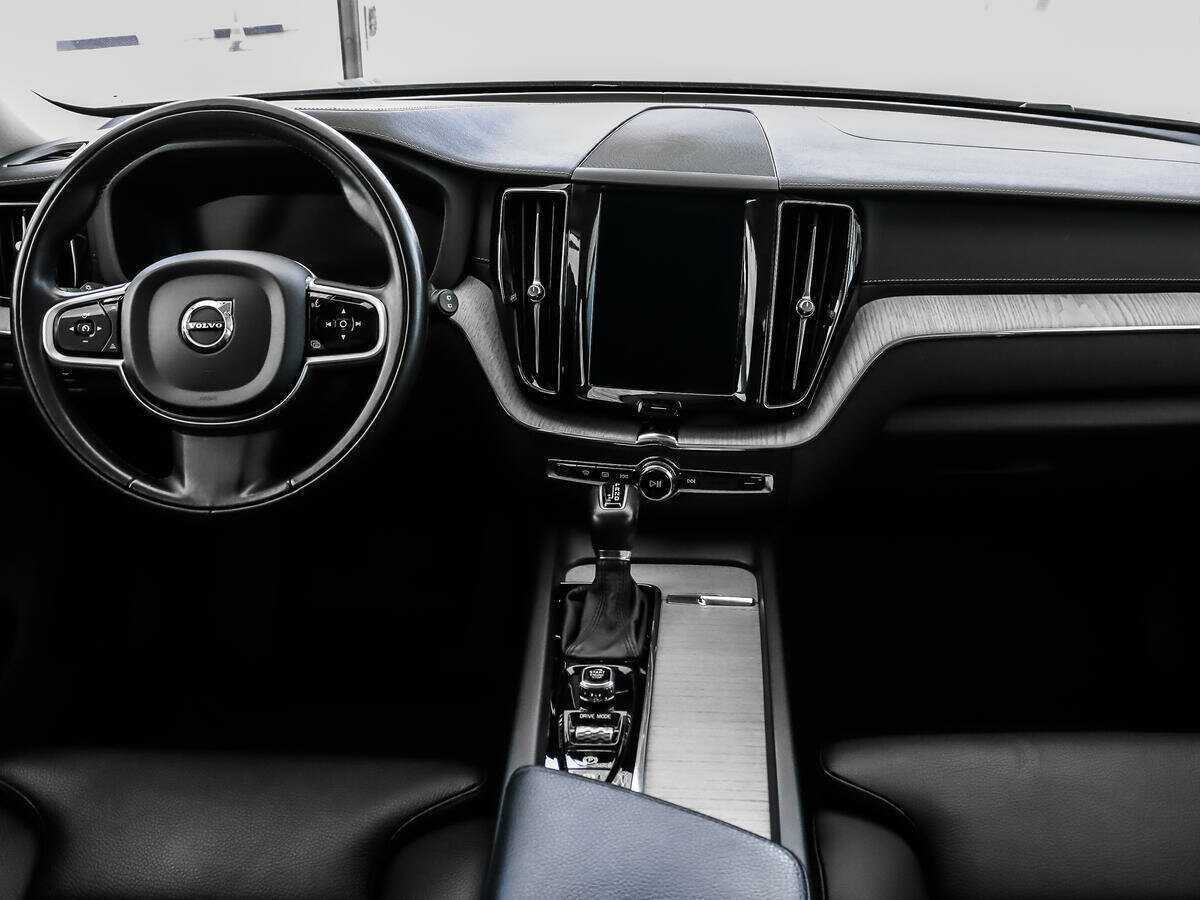 Купить Volvo XC60 с пробегом. Фото: #12