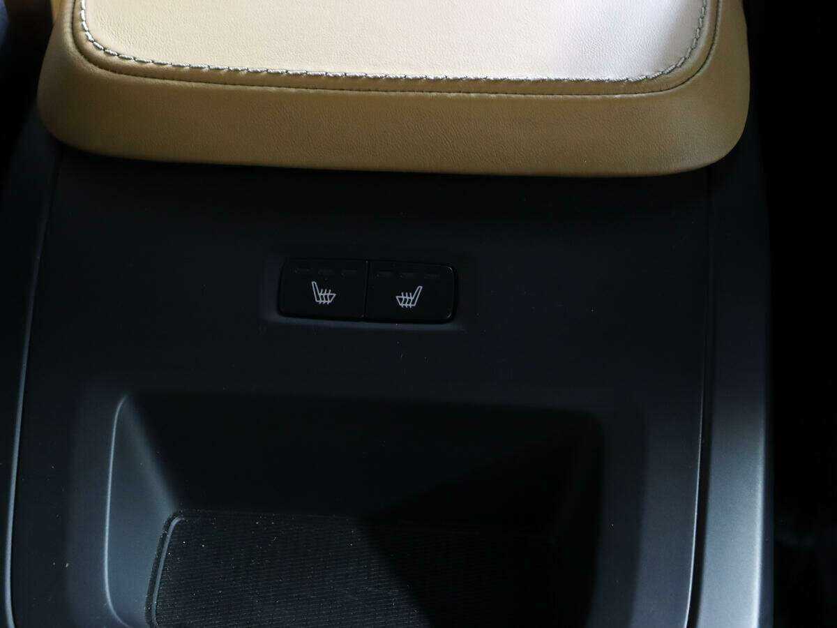 Купить Volvo XC90 с пробегом. Фото: #14