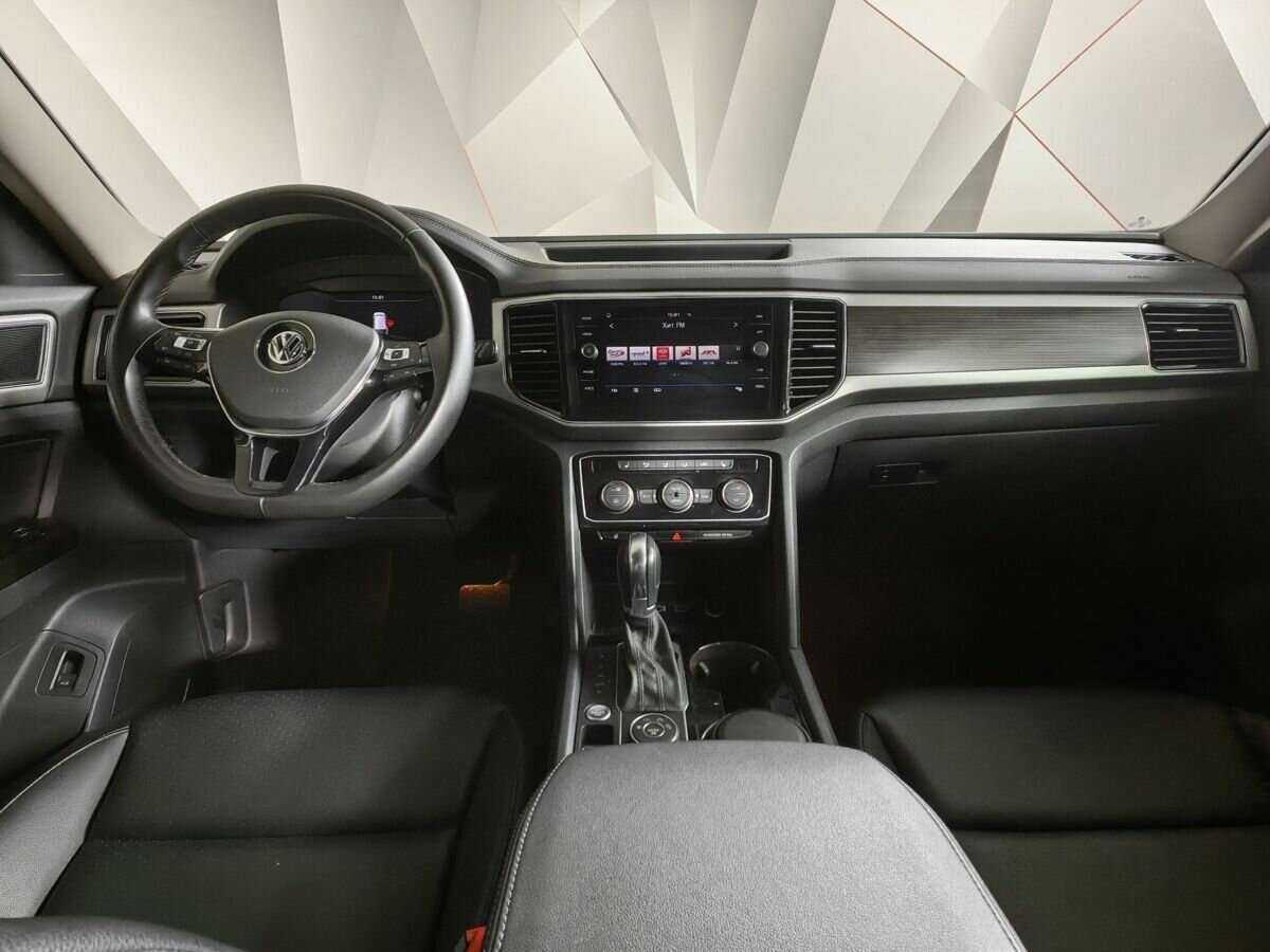 Купить Volkswagen Teramont с пробегом. Фото: #8