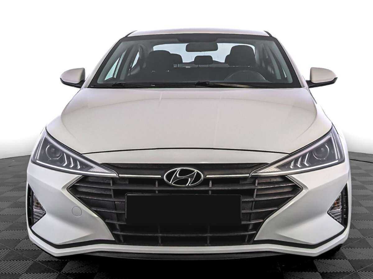 Купить Hyundai Elantra с пробегом. Фото: #1