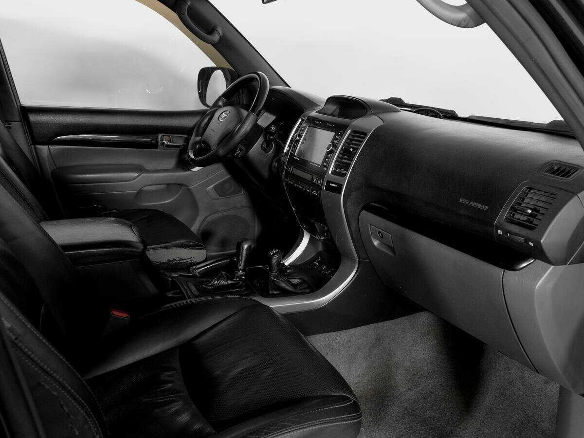 Купить Toyota Land Cruiser Prado с пробегом. Фото: #7