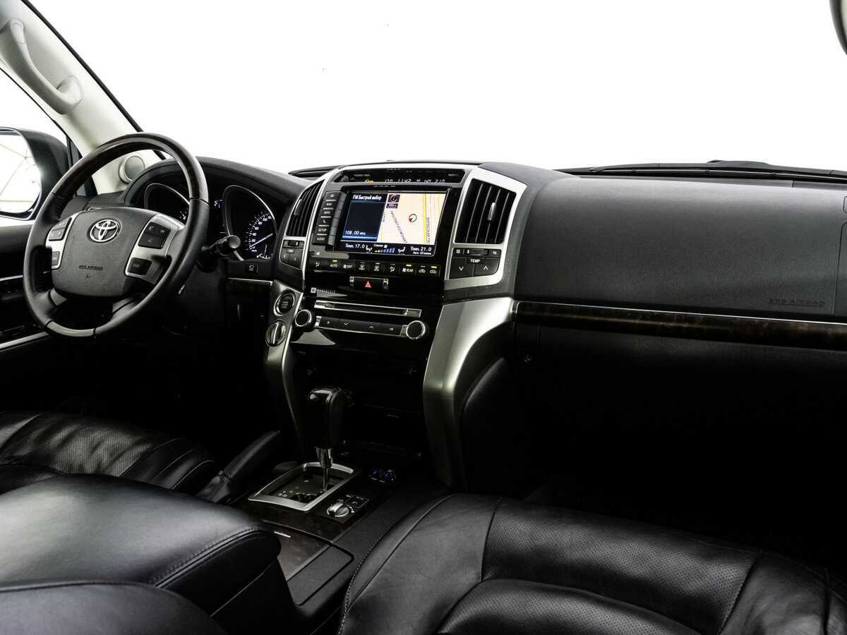 Купить Toyota Land Cruiser с пробегом. Фото: #6