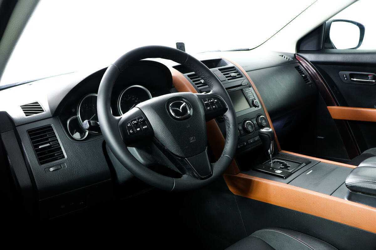 Купить Mazda CX-9 с пробегом. Фото: #12
