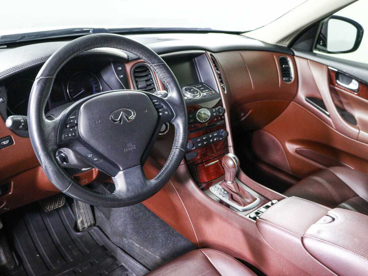 Купить Infiniti QX50 с пробегом. Фото: #11