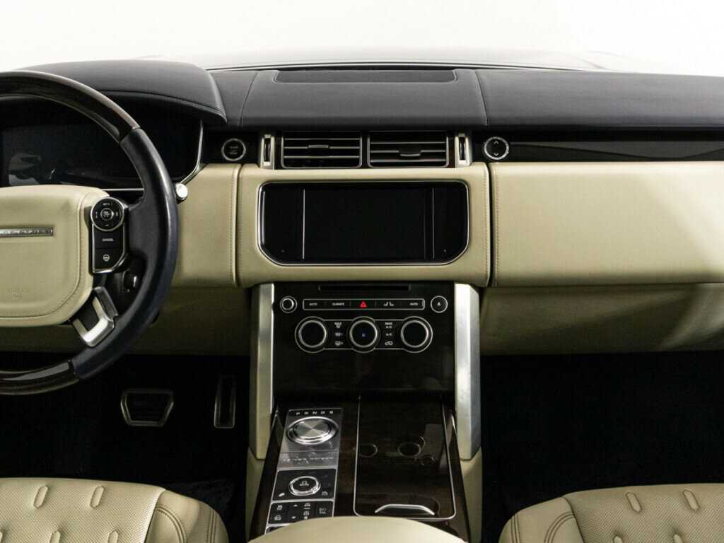 Купить Land Rover Range Rover с пробегом. Фото: #12