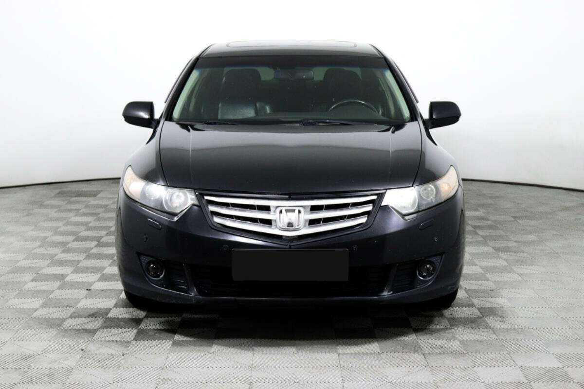 Купить Honda Accord с пробегом. Фото: #1