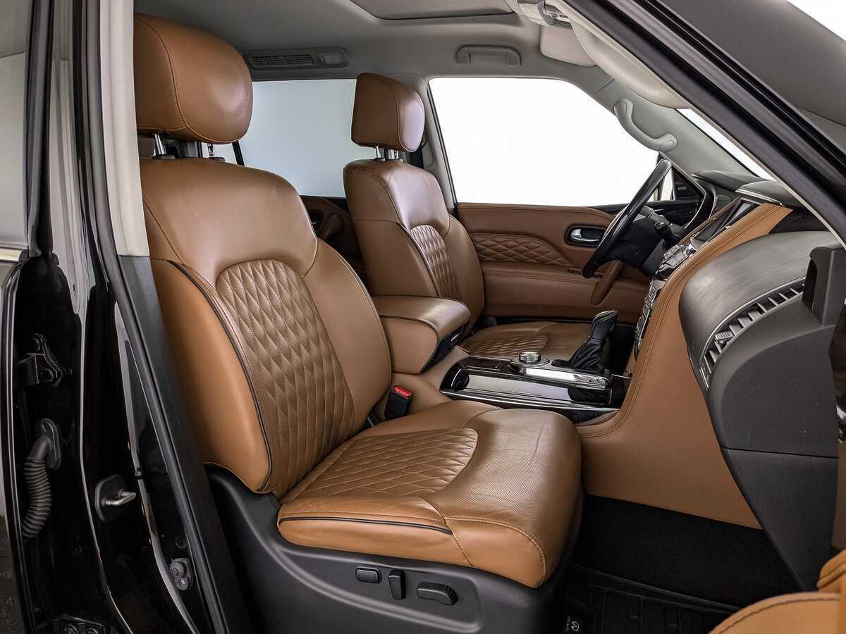 Купить Infiniti QX80 с пробегом. Фото: #22