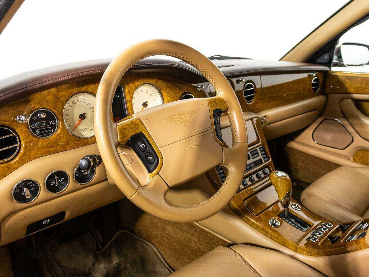 Купить Bentley Arnage с пробегом. Фото: #10