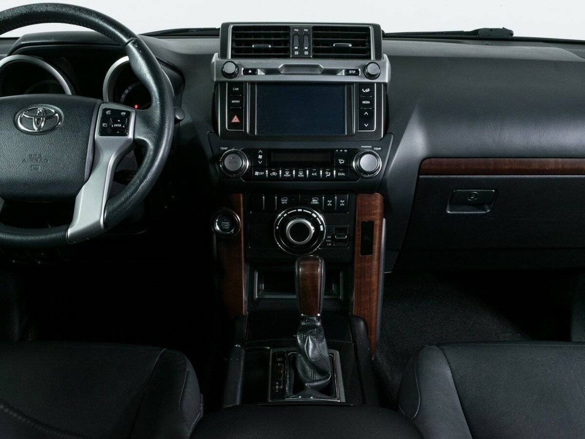 Купить Toyota Land Cruiser Prado с пробегом. Фото: #10