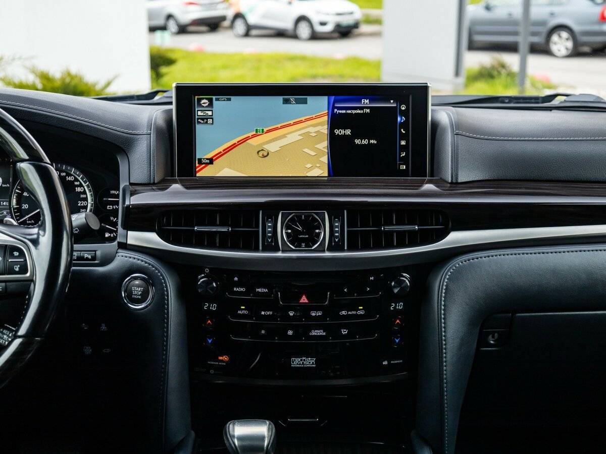 Купить Lexus LX с пробегом. Фото: #18