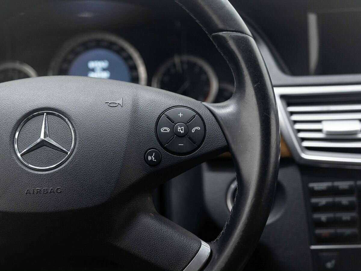 Купить Mercedes-Benz E-Класс с пробегом. Фото: #7