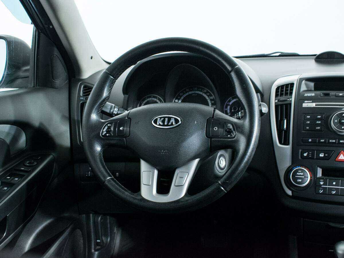 Купить Kia Ceed с пробегом. Фото: #13