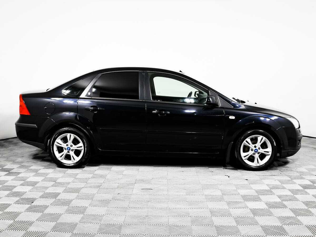 Купить Ford Focus с пробегом. Фото: #3