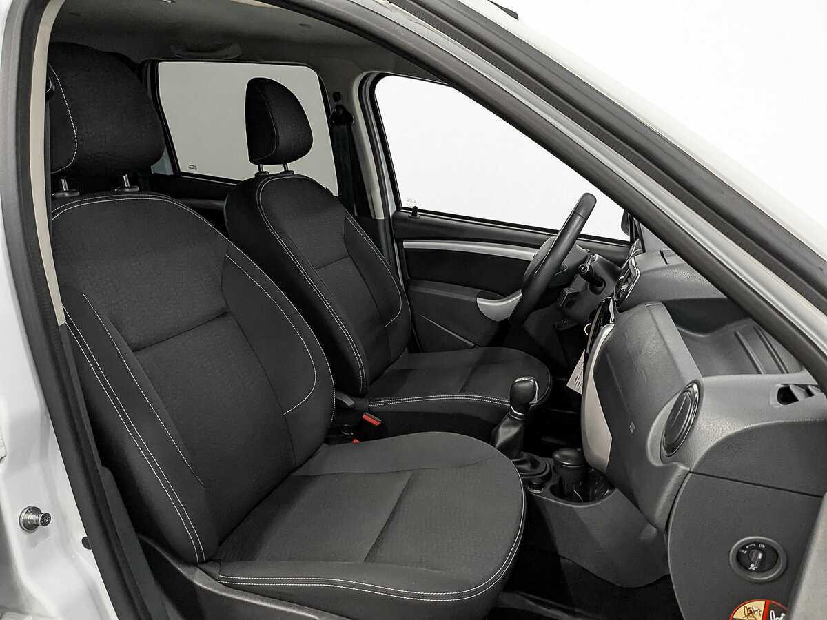 Купить Nissan Terrano с пробегом. Фото: #22