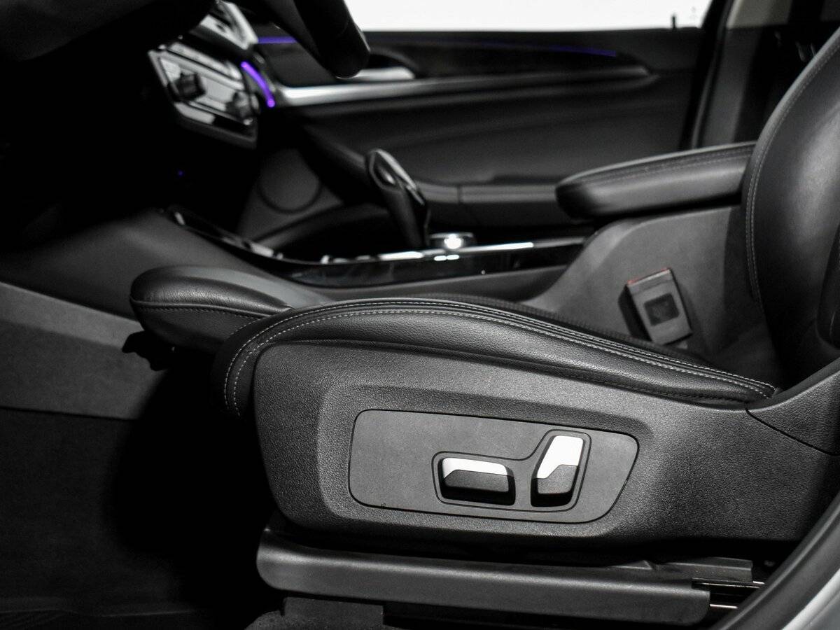 Купить BMW X3 с пробегом. Фото: #8