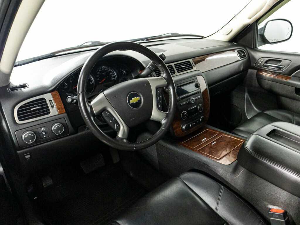 Купить Chevrolet Tahoe с пробегом. Фото: #8