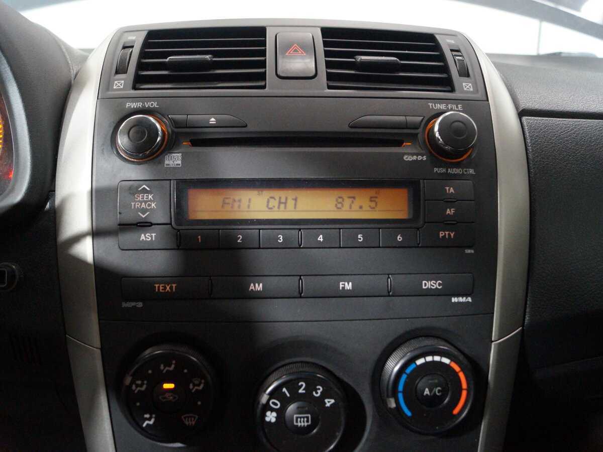 Купить Toyota Corolla с пробегом. Фото: #16