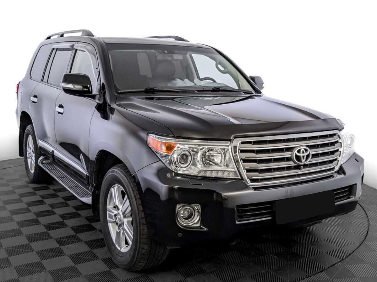 Купить Toyota Land Cruiser с пробегом. Фото: #2