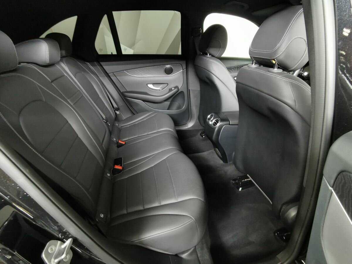 Купить Mercedes-Benz GLC с пробегом. Фото: #11