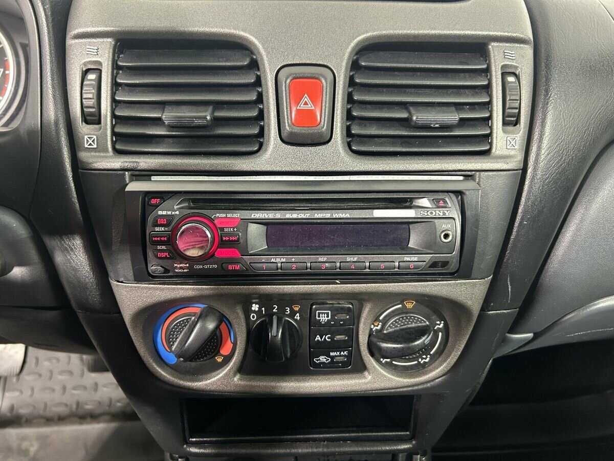 Купить Nissan Almera с пробегом. Фото: #11