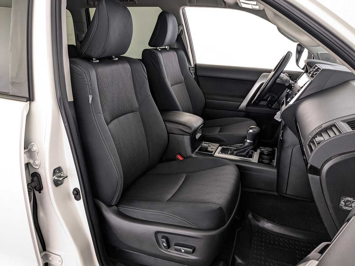 Купить Toyota Land Cruiser Prado с пробегом. Фото: #20