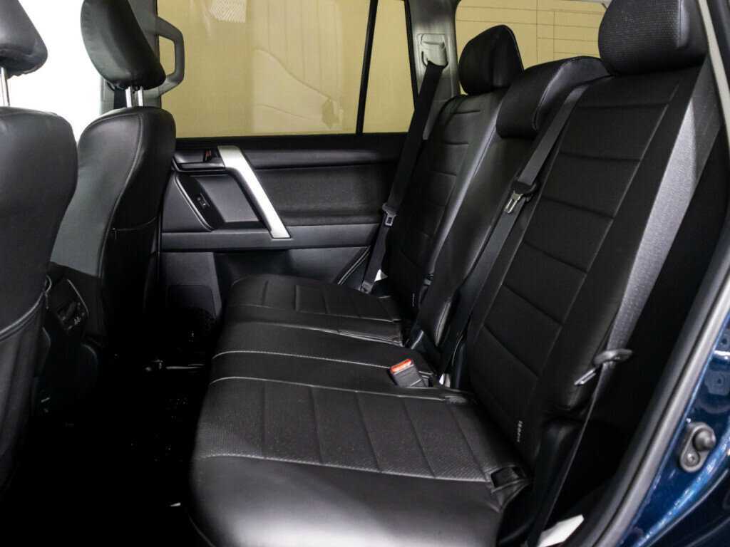 Купить Toyota Land Cruiser Prado с пробегом. Фото: #7