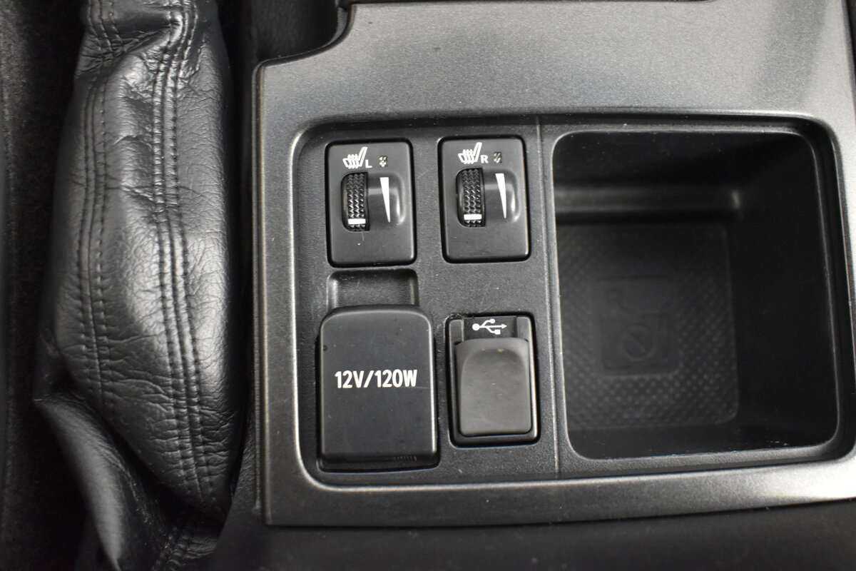 Купить Toyota Land Cruiser Prado с пробегом. Фото: #16