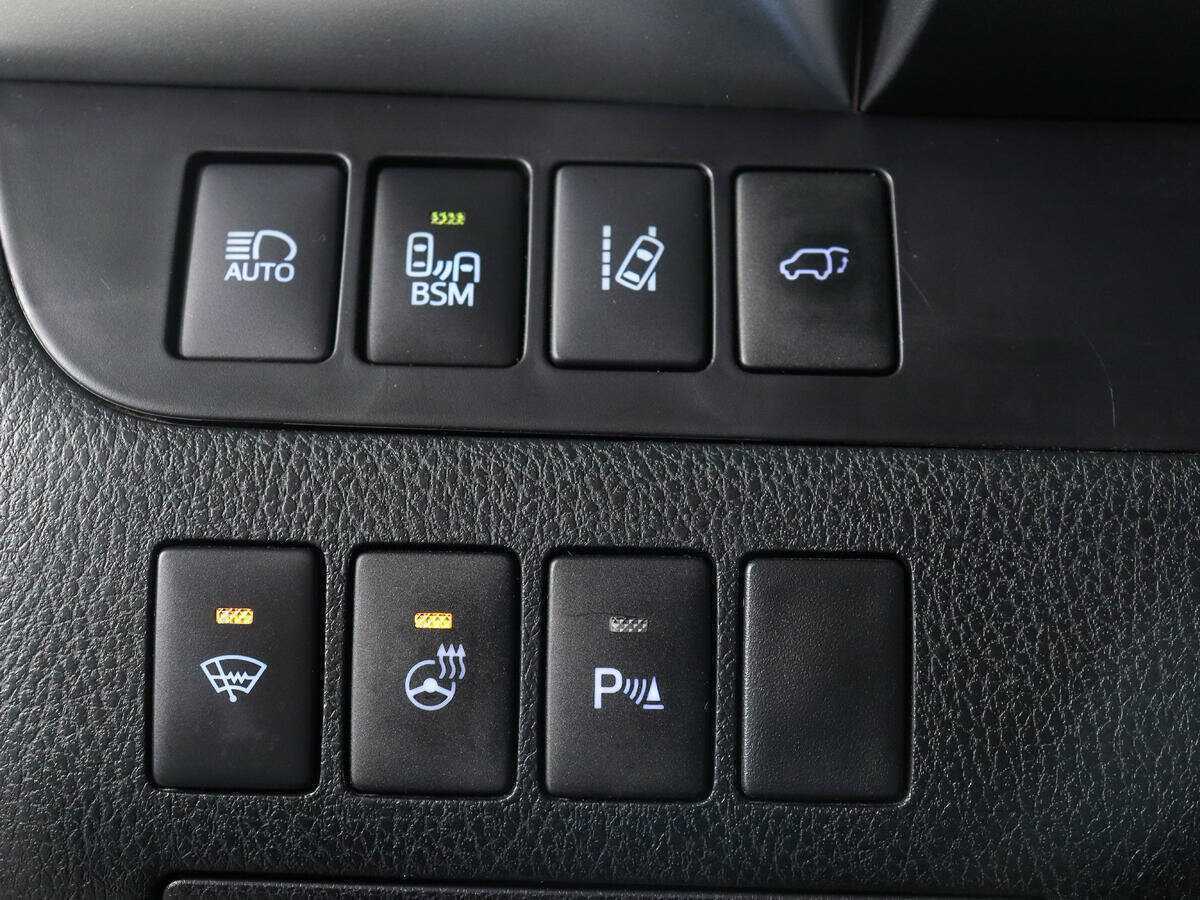 Купить Toyota Highlander с пробегом. Фото: #16