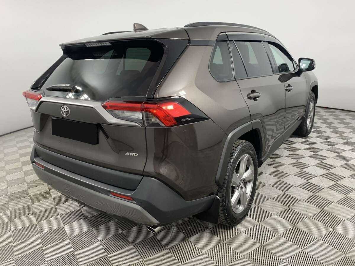 Купить Toyota RAV4 с пробегом. Фото: #4