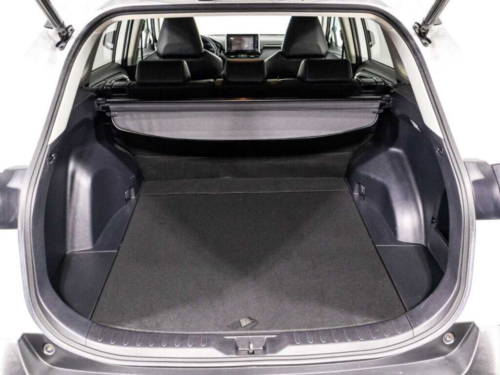 Купить Toyota RAV4 с пробегом. Фото: #14