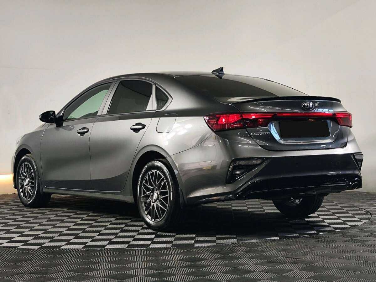 Купить Kia Cerato с пробегом. Фото: #4