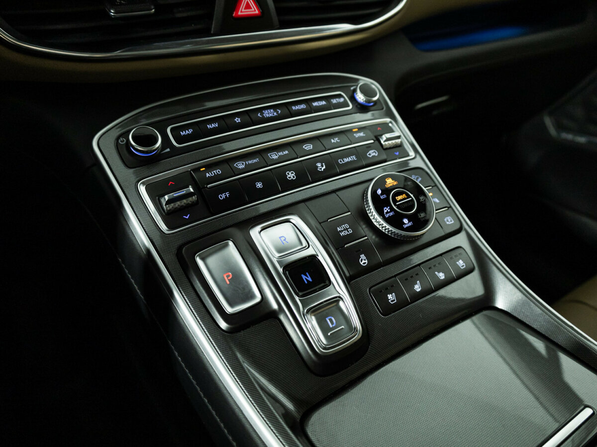 Купить Hyundai Santa Fe с пробегом. Фото: #19