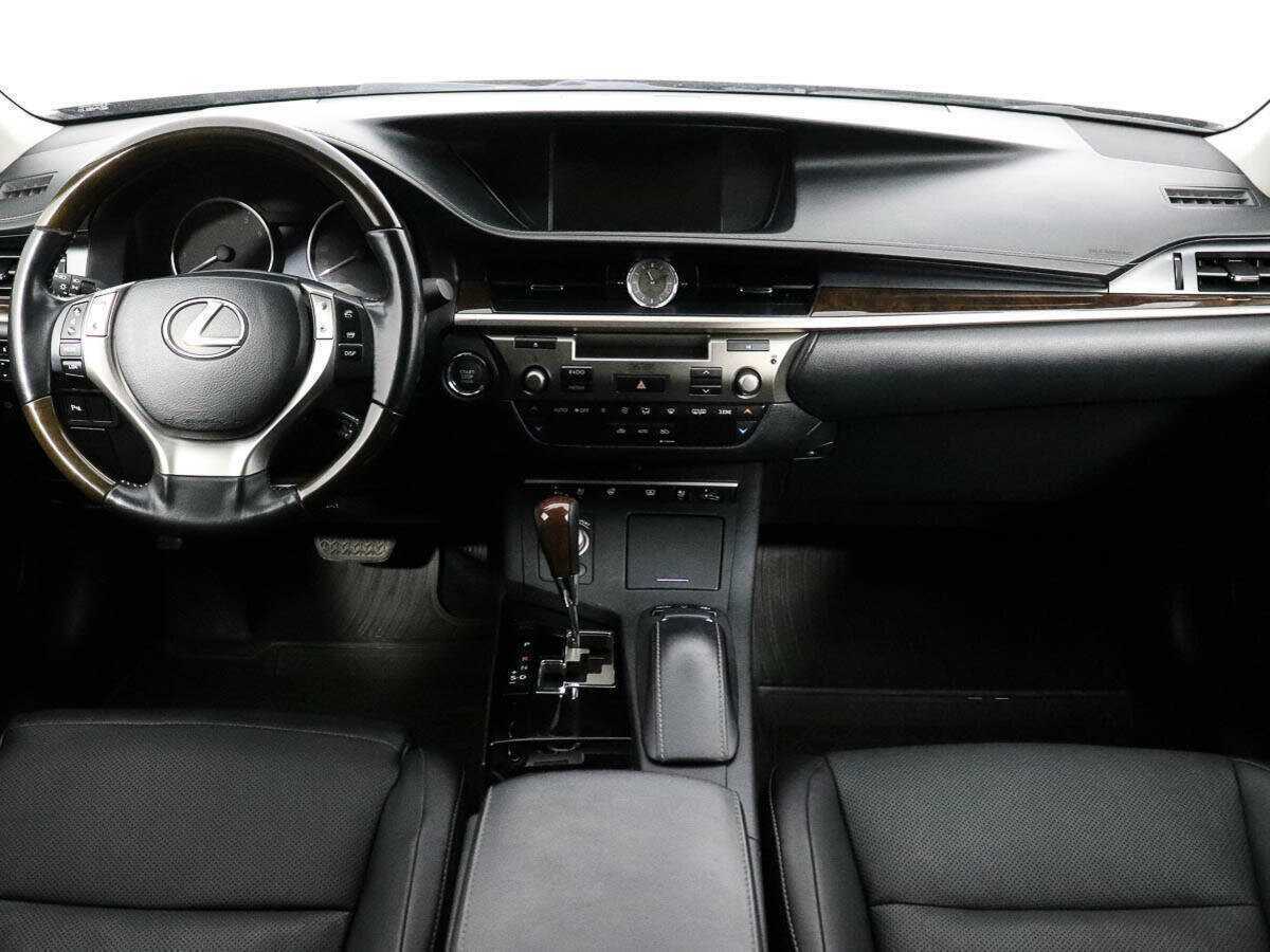 Купить Lexus ES с пробегом. Фото: #15