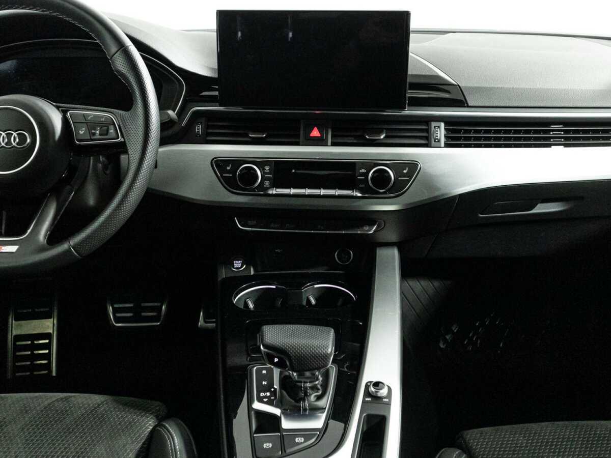 Купить Audi A4 с пробегом. Фото: #13