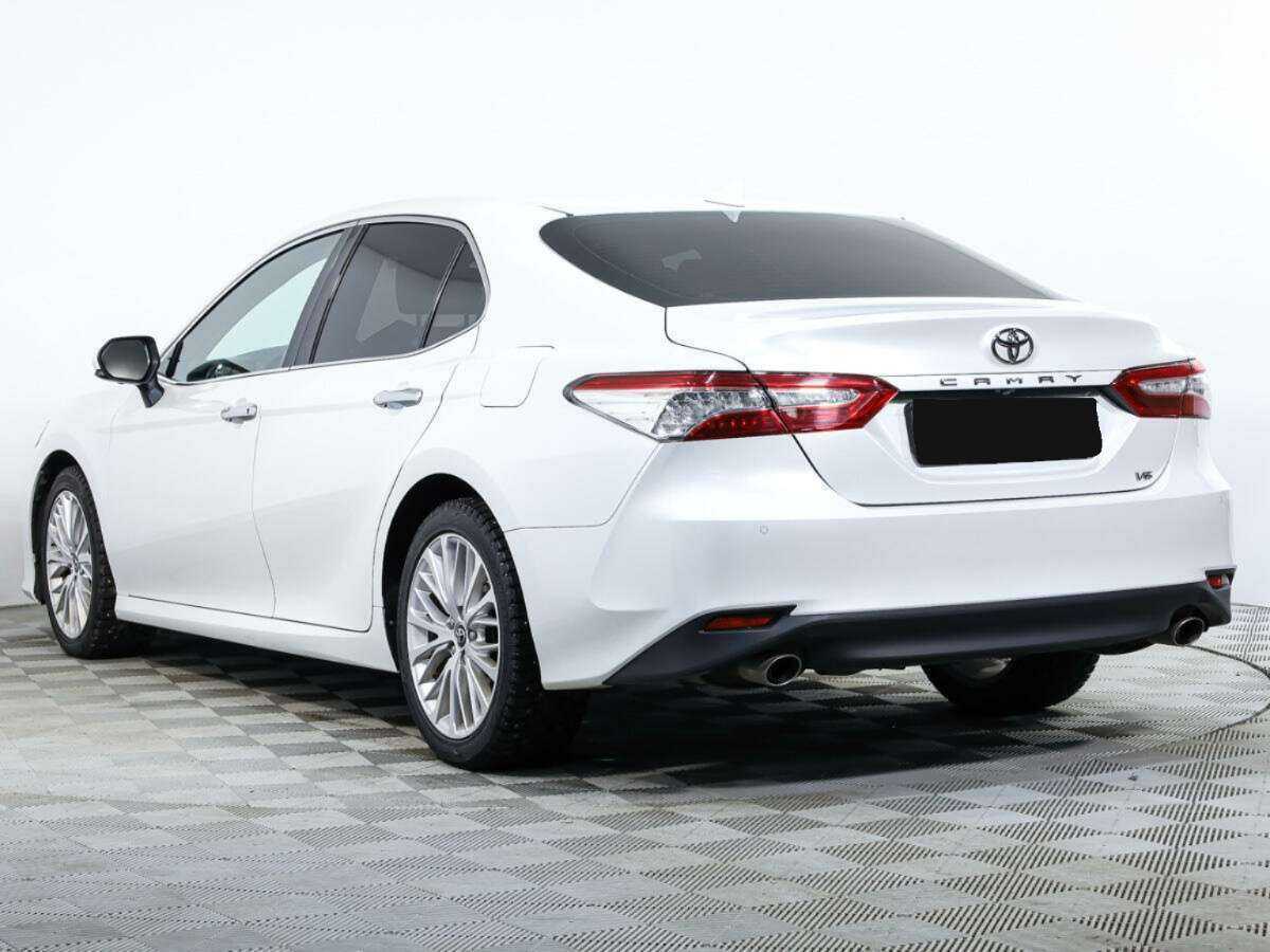 Купить Toyota Camry с пробегом. Фото: #6